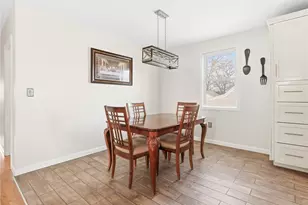 64 Brookdale Blvd, Pawtucket, RI 02861 - Photo 8