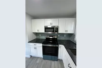 29 Brayton Street, West Warwick, RI 02893 - Photo 4