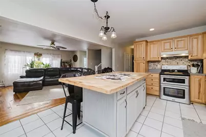 24 Cala Avenue, Tiverton, RI 02878 - Photo 12