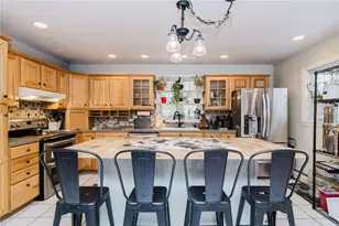 24 Cala Ave, Tiverton, RI 02878 - Photo 10