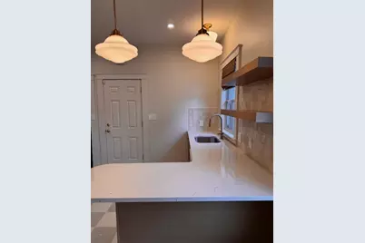 150 Lancaster Street #2, Providence, RI 02906 - Photo 4