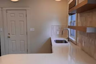 150 Lancaster St, Providence, RI 02906 - Photo 4