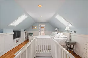 94 Ruggles Ave, Newport, RI 02840 - Photo 12