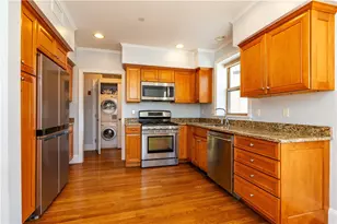 1180 Narragansett Blvd, Cranston, RI 02905 - Photo 24