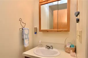 12 Apache Dr, Westerly, RI 02891 - Photo 10