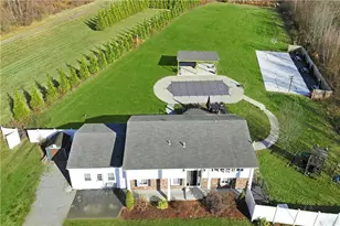 1275 Seven Mile Rd, Cranston, RI 02831 - Photo 2