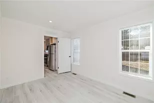 1346 Newport Ave, Attleboro, MA 02703 - Photo 18