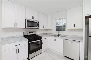 1346 Newport Ave, Attleboro, MA 02703 - Photo 8