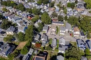 57 Gould St, Newport, RI 02840 - Photo 2