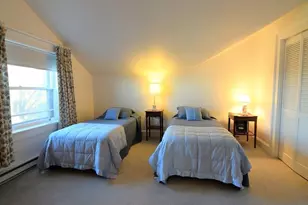 35 Chastellux Ave, Newport, RI 02840 - Photo 14