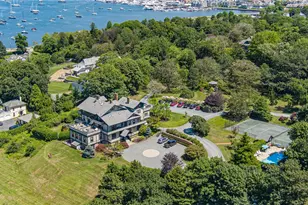 35 Chastellux Ave, Newport, RI 02840 - Photo 24