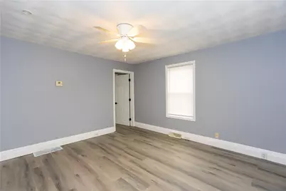 139 Stanton Avenue, East Providence, RI 02915 - Photo 10