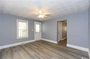 139 Stanton Ave, East Providence, RI 02915 - Photo 8