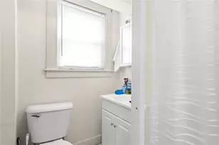 134 Duke St, East Greenwich, RI 02818 - Photo 12