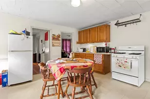 134 Duke St, East Greenwich, RI 02818 - Photo 18