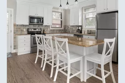 24 Perry Street #C, Newport, RI 02840 - Photo 4