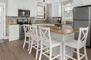 24 Perry St, Newport, RI 02840 - Photo 4