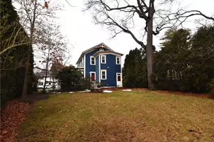 227 Irving Ave, Providence, RI 02906 - Photo 18