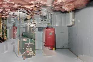 326 Beckwith St, Cranston, RI 02910 - Photo 24