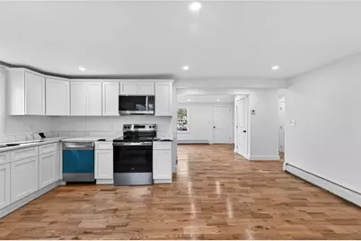 326 Beckwith Street, Cranston, RI 02910 - Photo 4