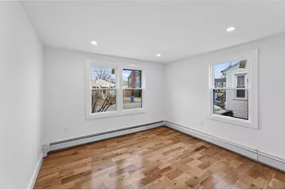 326 Beckwith Street, Cranston, RI 02910 - Photo 12