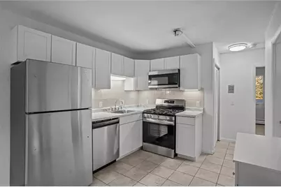 3940 Post Road #26, Warwick, RI 02886 - Photo 4