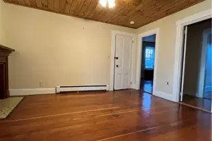 9 Covell St, Newport, RI 02840 - Photo 8