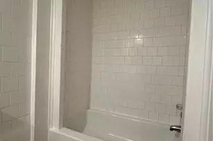 9 Covell St, Newport, RI 02840 - Photo 14