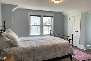 86 Carroll Ave, Newport, RI 02840 - Photo 20