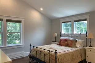 86 Carroll Ave, Newport, RI 02840 - Photo 26