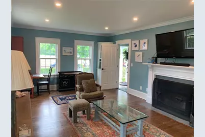 86 Carroll Avenue, Newport, RI 02840 - Photo 12