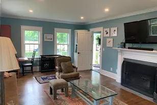 86 Carroll Ave, Newport, RI 02840 - Photo 12