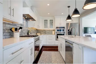 18 Sylvan Terrace, Newport, RI 02840 - Photo 6