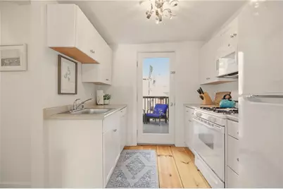 38 Pope Street #2, Newport, RI 02840 - Photo 8