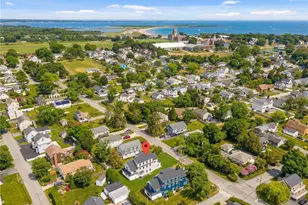 118 Newport Ave, Middletown, RI 02842 - Photo 40