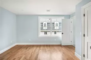 118 Newport Ave, Middletown, RI 02842 - Photo 30