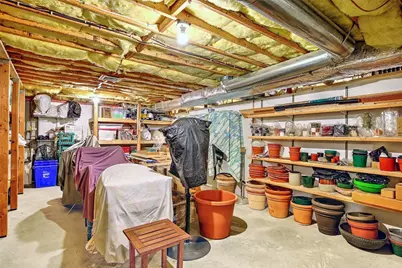 9 Howe Street, Bristol, RI 02809 - Photo 34