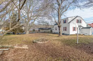 76 Tiogue Ave, West Warwick, RI 02893 - Photo 32