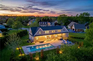 81 Beagle Dr, Middletown, RI 02842 - Photo 4