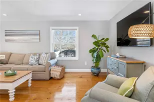 81 Beagle Dr, Middletown, RI 02842 - Photo 26