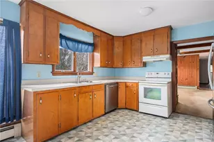 141 Peckham Rd, Little Compton, RI 02837 - Photo 14