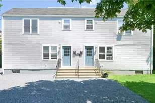 19 Underwood Ct, Newport, RI 02840 - Photo 1