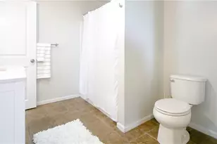 19 Underwood Ct, Newport, RI 02840 - Photo 18