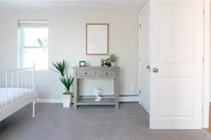 19 Underwood Ct, Newport, RI 02840 - Photo 26