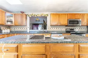 60 Salisbury Rd, Glocester, RI 02814 - Photo 4