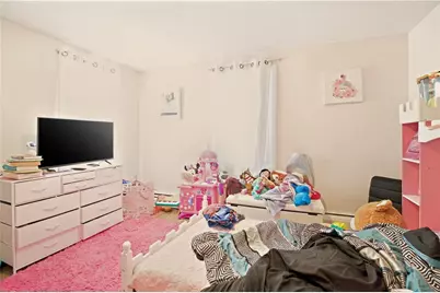 523 Dexter Street, Providence, RI 02907 - Photo 20