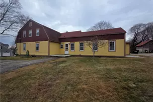 354 Old Boston Neck Rd, Narragansett, RI 02874 - Photo 1