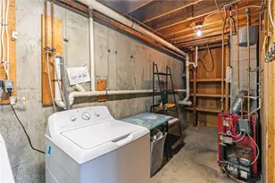 102 Easton Ave, Portsmouth, RI 02871 - Photo 26