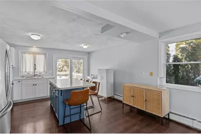 102 Easton Avenue, Portsmouth, RI 02871 - Photo 6