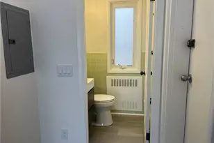 400 Narragansett Pkwy, Warwick, RI 02888 - Photo 16